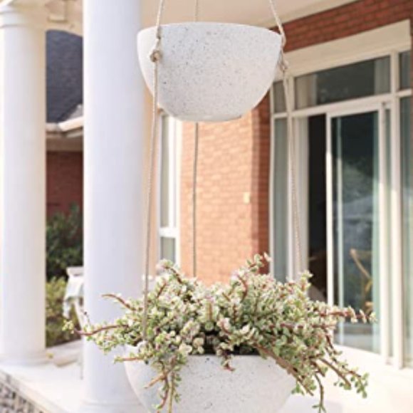 2-tier hanging plant holder- In original packagaing - Picture 2 of 6